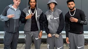 Syna x Nike Clothing: Building a Capsule Streetwear Wardrobe